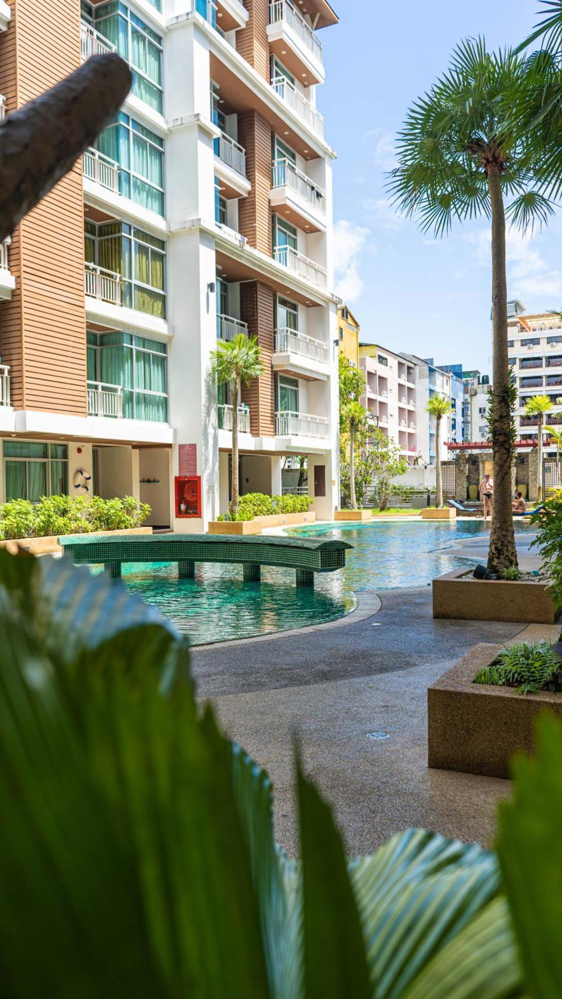 Recently Renovated Pool View Apartment In Modern Complex Patong Exteriör bild